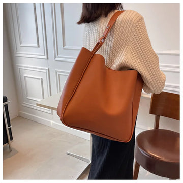 Qfdian Fashion Women's Bucket Bag 2025 New Style Large-capacity Single-shoulder Underarm Bag Retro High Quality Commuting Bucket Bag